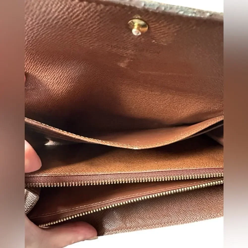 Louis Vuitton Classic Monogram Iconic Portefeuille Sarah Long Wallet Brown